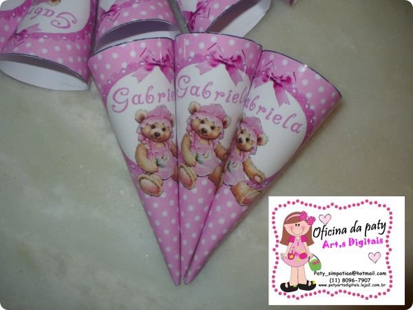 cone ura marrom e rosa